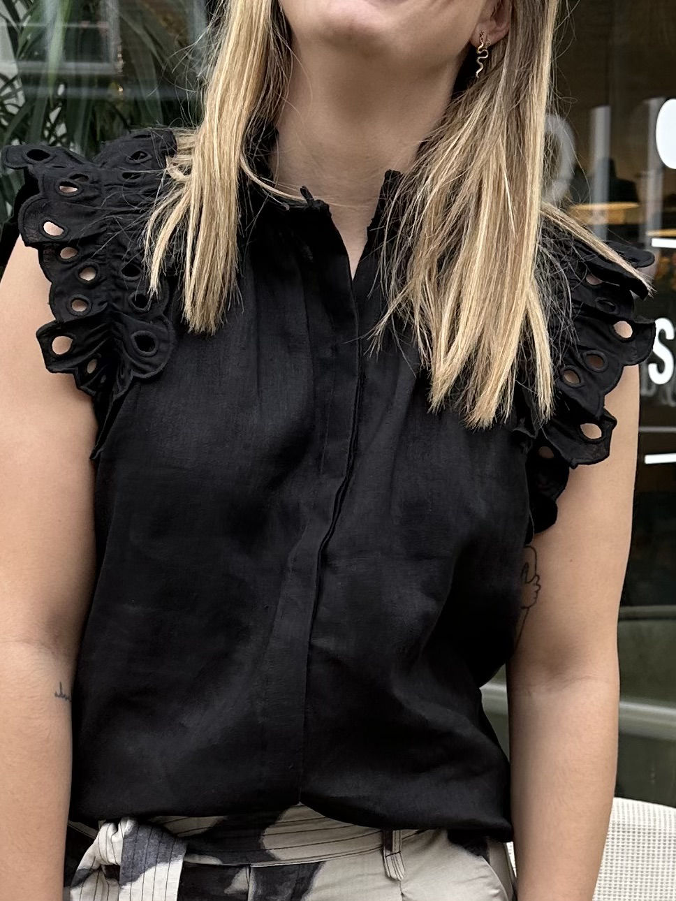 Copenhagen Muse - Natuli-shirt 205785 - 9360 Peyote W, Black