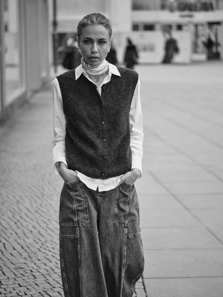 MMAlmine Thora Knit Vest BLACK